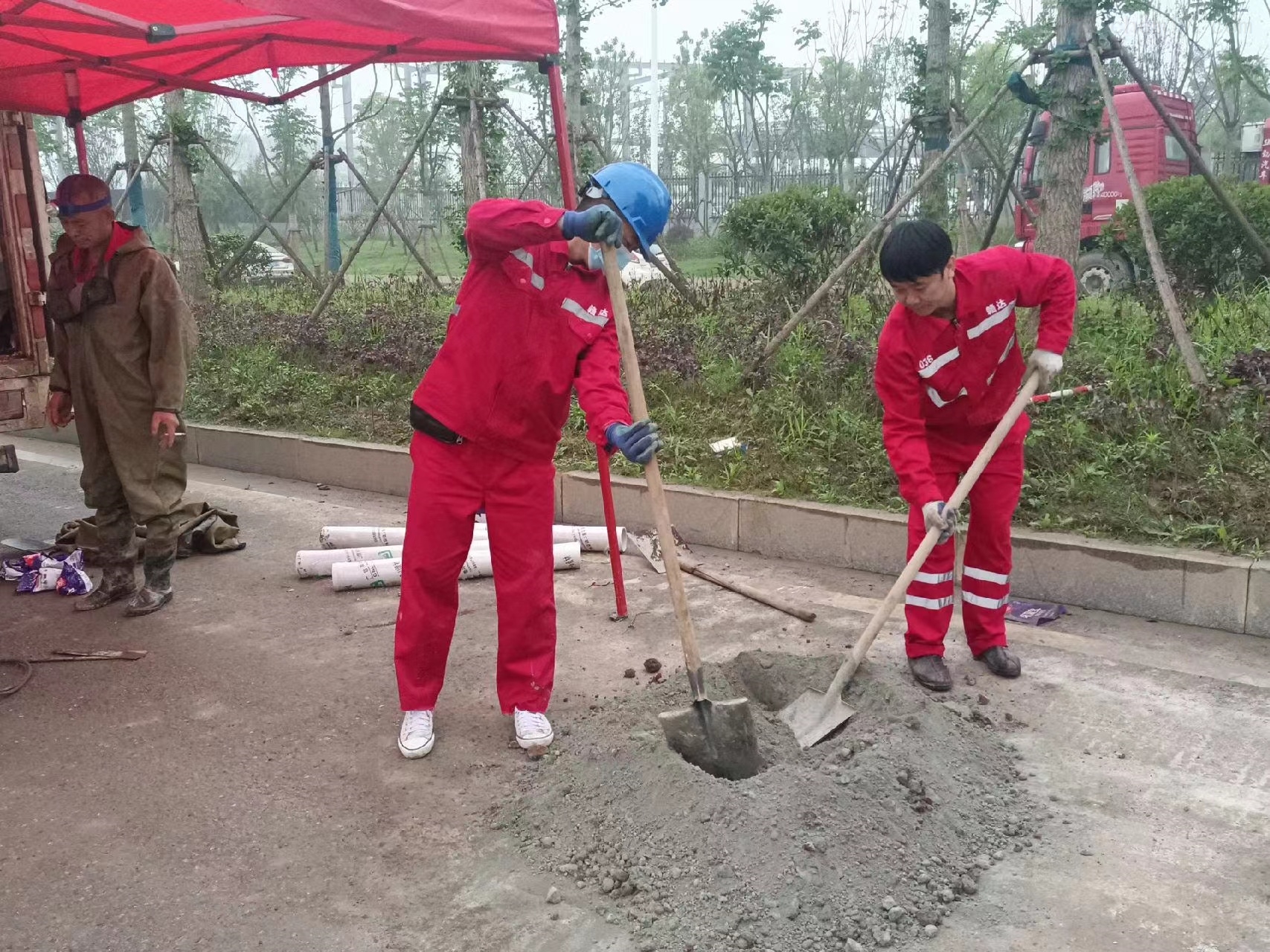 沙湾管道疏通哪家好】及时进行市政管道清淤
